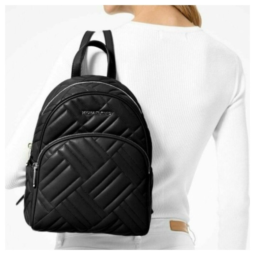 Michael Kors Abbey Medium Backpack Leather Quilted Black